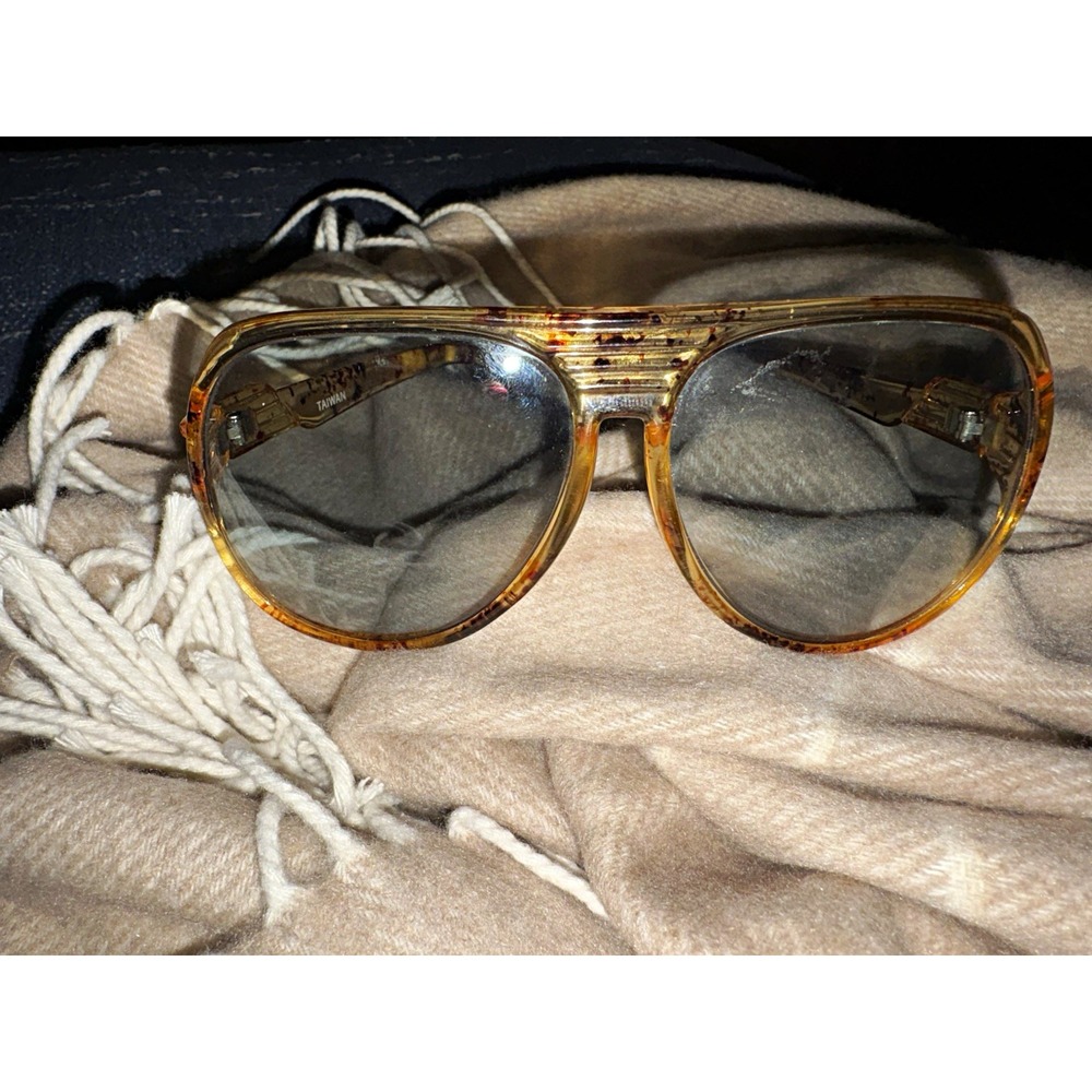Vintage Aviator Brown Tortoise Plastic Frame Sunglasses Gray Lenses Adult Unisex